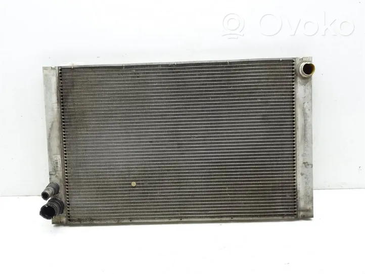 Audi A8 S8 D3 4E Radiateur de refroidissement 4E0121251