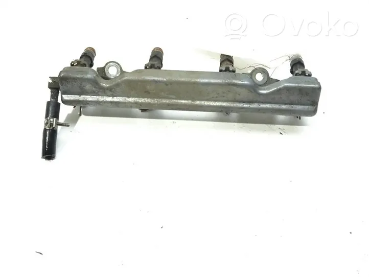 Nissan Note (E11) Kraftstoffverteiler Einspritzleiste Verteilerrohr 0280158013