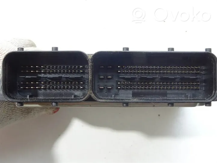 Renault Clio IV Komputer / Sterownik ECU silnika 