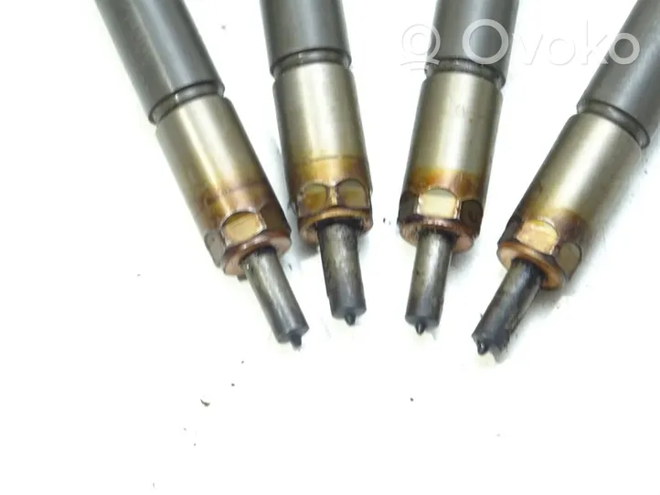 Fiat Fiorino Fuel injectors set 0445110938