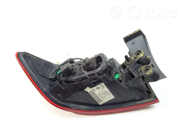 Renault Clio IV Lampa tylna 265502631R