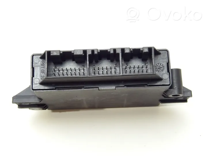 Seat Exeo (3R) Pysäköintitutkan (PCD) ohjainlaite/moduuli 3R0919475