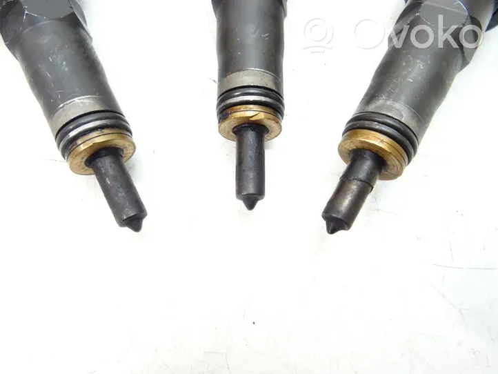 Volkswagen Polo III 6N 6N2 6NF Fuel injectors set 0414720007