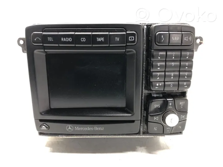 Mercedes-Benz S W220 Radio / CD-Player / DVD-Player / Navigation A2208204689