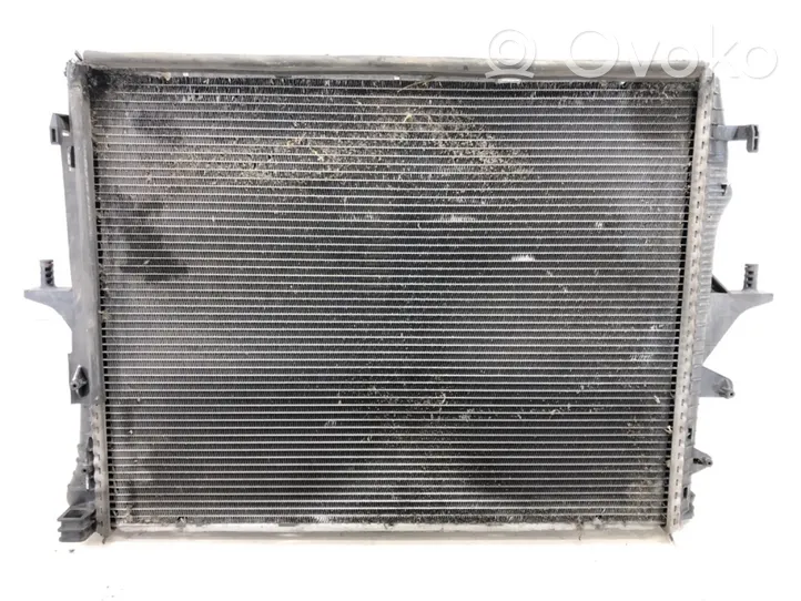 Volkswagen Touareg I Radiateur de refroidissement 7L6121253B