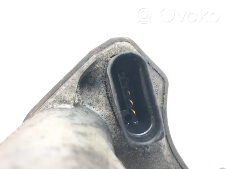 Volkswagen PASSAT B6 Engine shut-off valve 