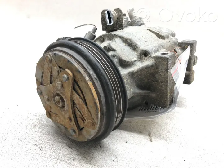 Toyota Yaris Compressore aria condizionata (A/C) (pompa) 447220-6063