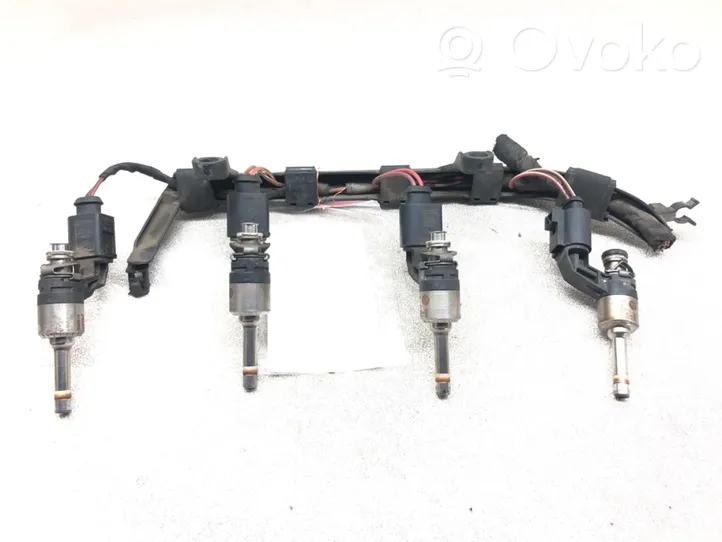 Volkswagen PASSAT B6 Tuyau de conduite principale de carburant 03C906036F