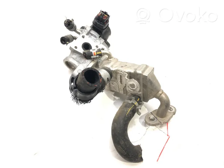 Toyota Yaris EGR-venttiili/lauhdutin 25680-0Q010