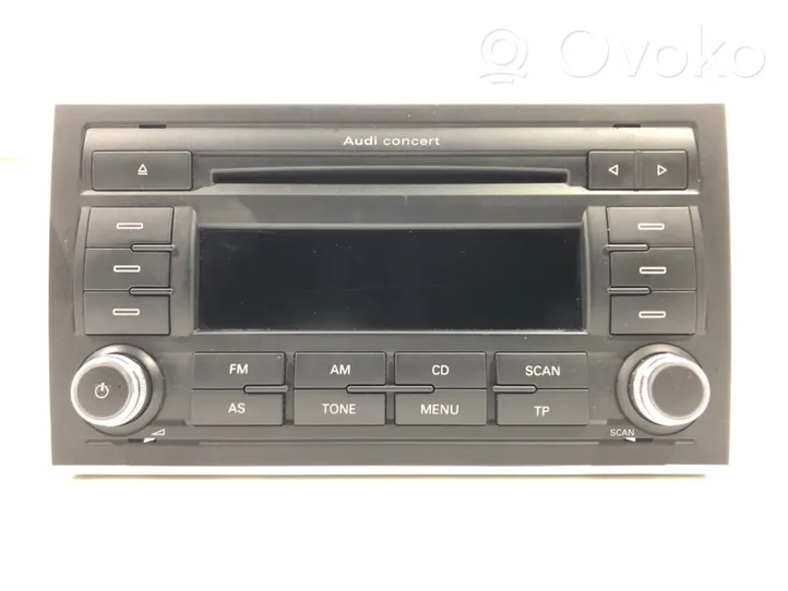 Audi A4 S4 B7 8E 8H Panel / Radioodtwarzacz CD/DVD/GPS 8E0035186AL