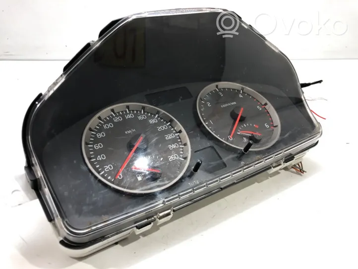 Volvo C30 Speedometer (instrument cluster) 30710071