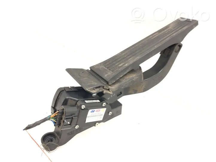 Hyundai i40 Pedale dell’acceleratore GKN0025C-3Z000