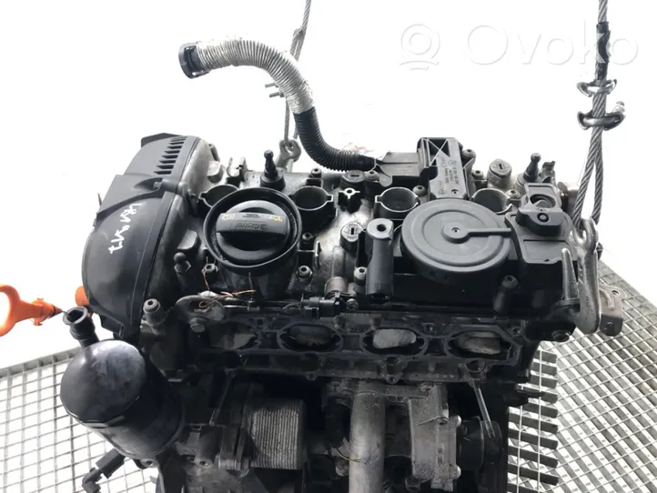 Volkswagen PASSAT CC Двигатель BZB