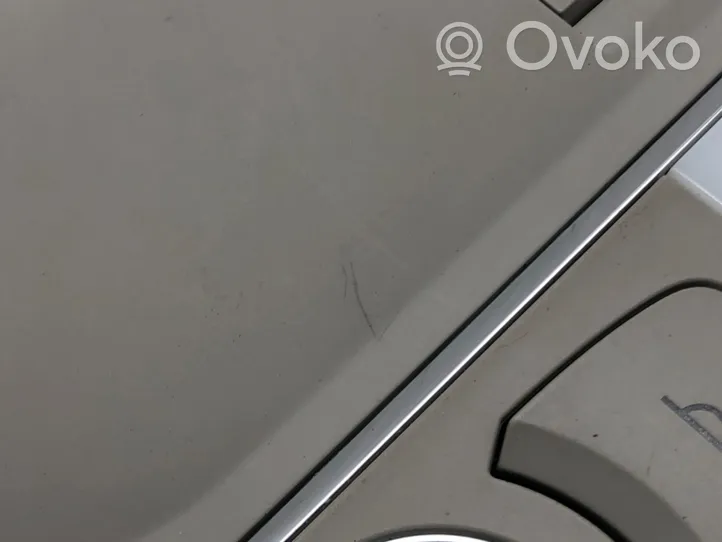 Audi Q7 4L Panel oświetlenia wnętrza kabiny 4L0947135F