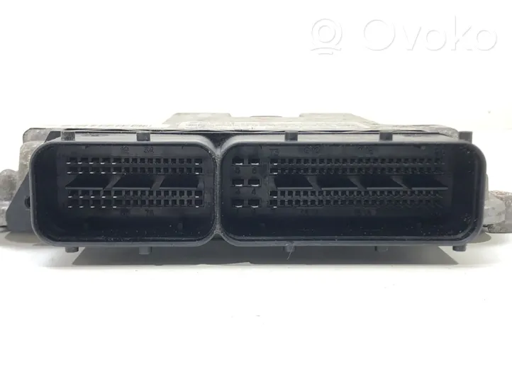 Hyundai i30 Galios (ECU) modulis 0281014280