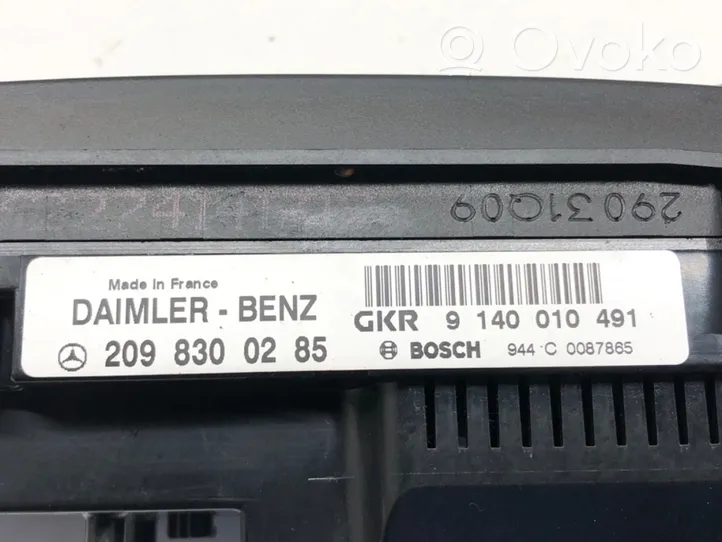 Mercedes-Benz C AMG W203 Interrupteur ventilateur 2098300285