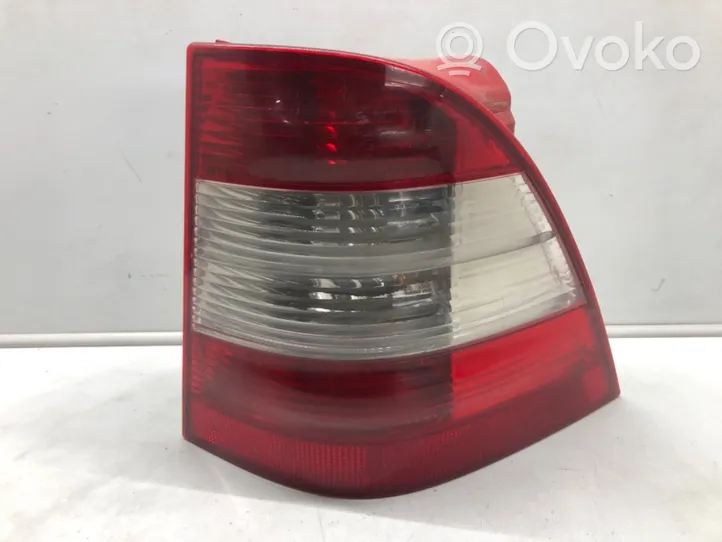 Mercedes-Benz ML W163 Lampa tylna 