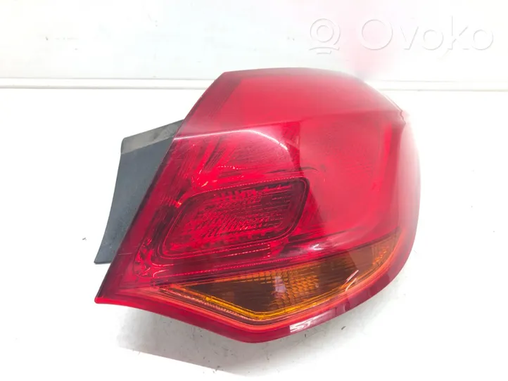 Opel Astra J Rear/tail lights 