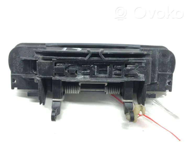 Seat Exeo (3R) Takaoven ulkokahva 4B0839885