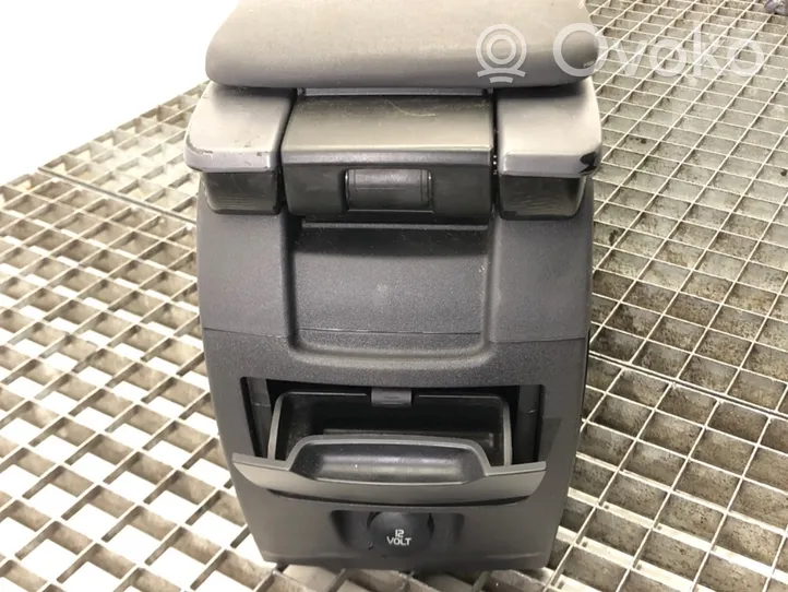 Volvo C30 Center console 