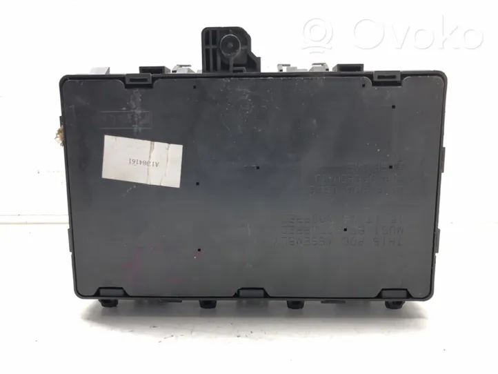 Ford Mondeo MK V Juego de caja de fusibles FG9T-14A067ZA-01