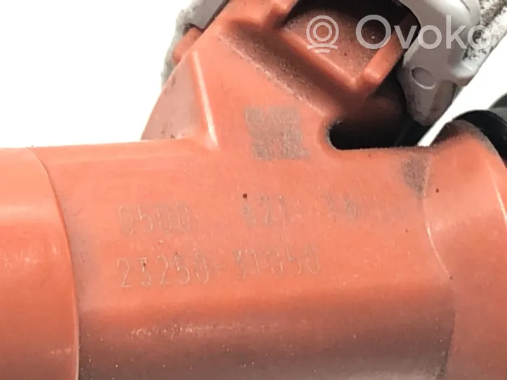 Lexus RX 330 - 350 - 400H Tuyau de conduite principale de carburant 23250-31050