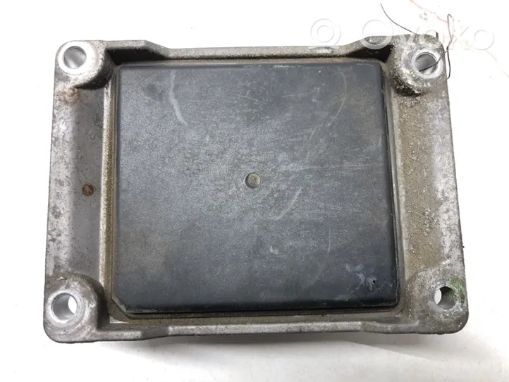 Opel Corsa C Komputer / Sterownik ECU silnika 