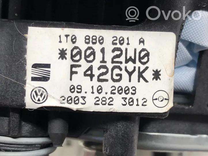 Volkswagen Polo IV 9N3 Airbag de volant 1T0880201A