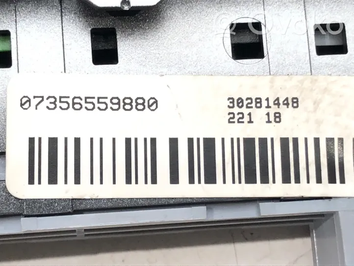 Fiat Tipo Botón interruptor de luz de peligro 07356559880