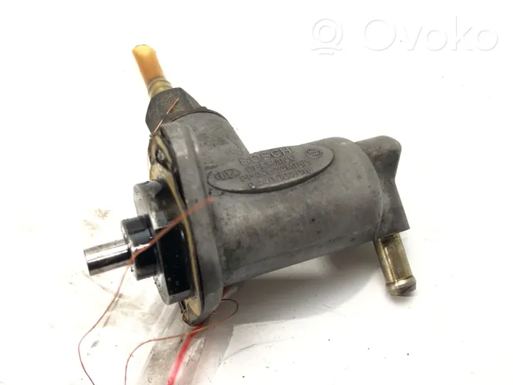 Mercedes-Benz 190 W201 Polttoainesäiliön pumppu 0440007018