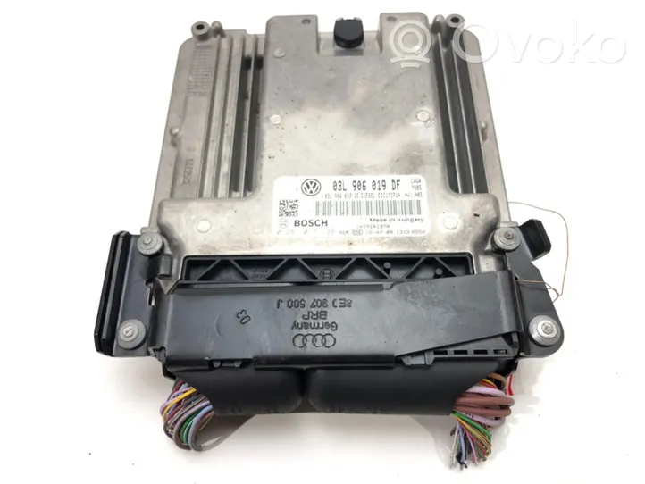 Seat Exeo (3R) Motora vadības bloka ECU 03L906019DF