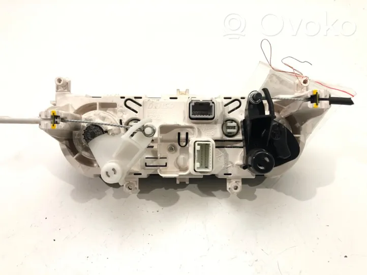 Renault Clio IV Przełącznik / Włącznik nawiewu dmuchawy 5R5841100