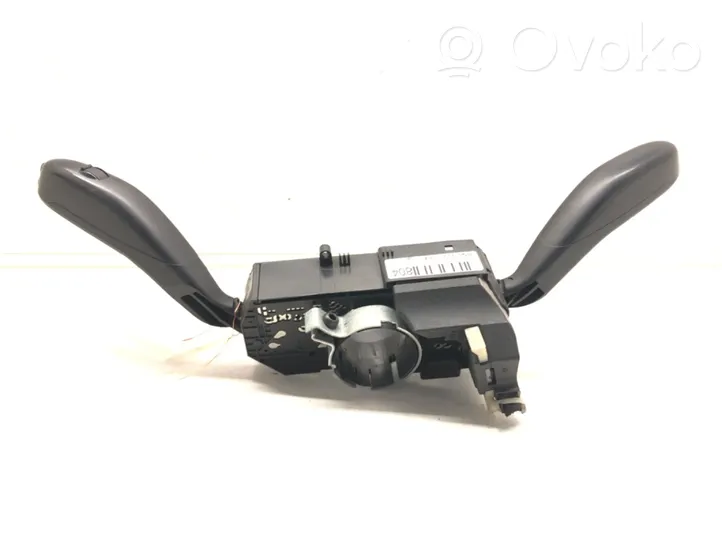 Volkswagen Polo IV 9N3 Interruptor/palanca de limpiador de luz de giro 6Q0953513E