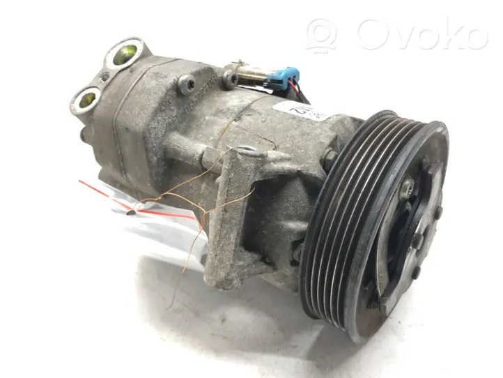 Opel Astra J Compresor (bomba) del aire acondicionado (A/C)) 13250609