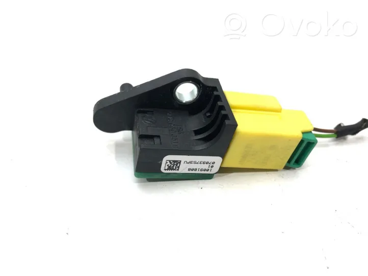 Volkswagen Tiguan Airbag deployment crash/impact sensor 391229