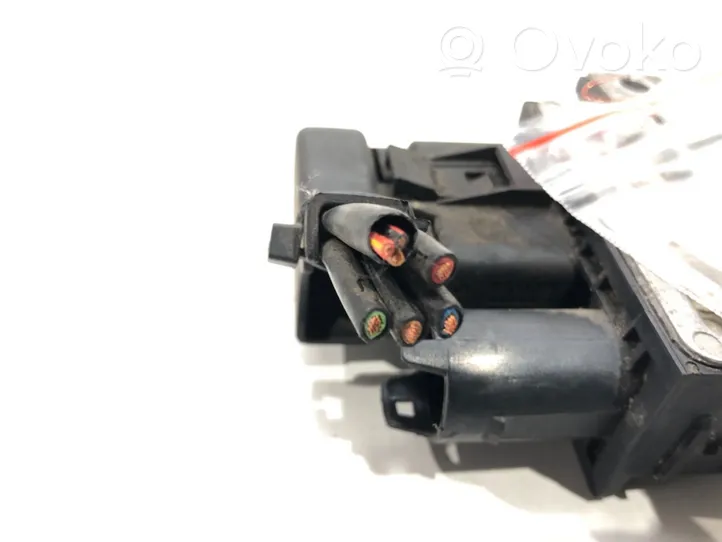 Audi A5 8T 8F Autre pièce du moteur E2110022358