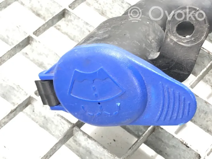 Volvo V70 Windshield washer fluid reservoir/tank 30784233