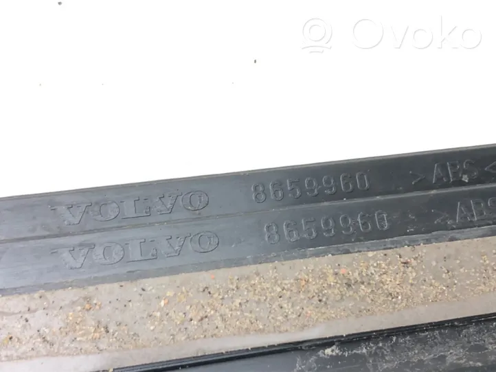 Volvo V70 Front sill (body part) 8659960