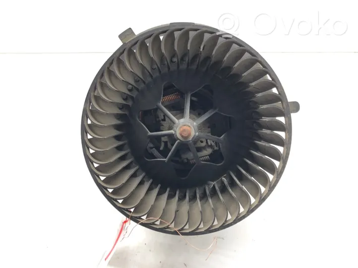 Volkswagen PASSAT B7 Heater fan/blower 3C1820015T