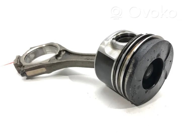 Opel Signum Piston with connecting rod Y30DT