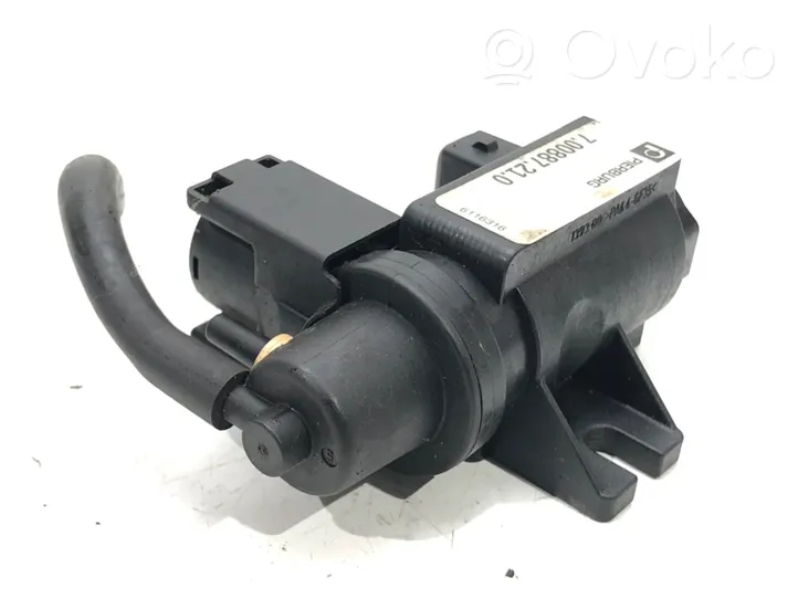 BMW 5 F10 F11 Regulator ciśnienia paliwa 700887210