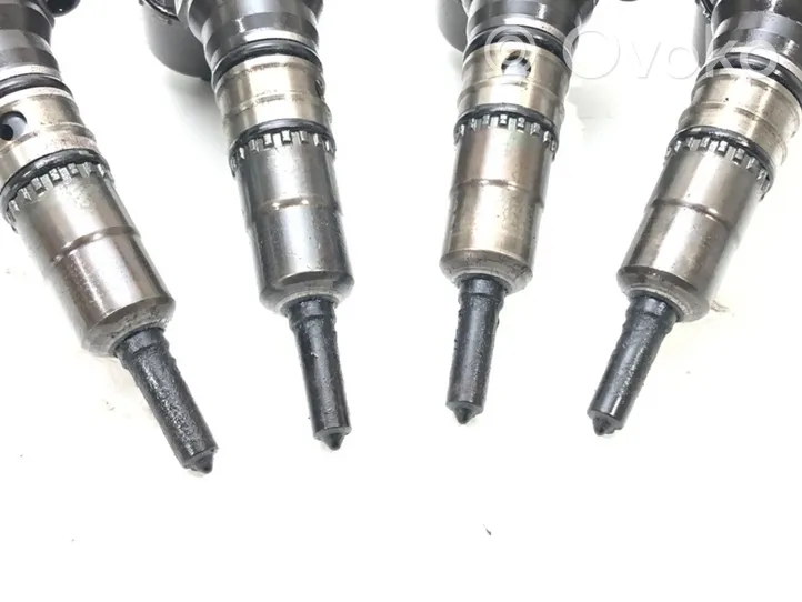 Audi A3 S3 8P Set di iniettori 0414720403