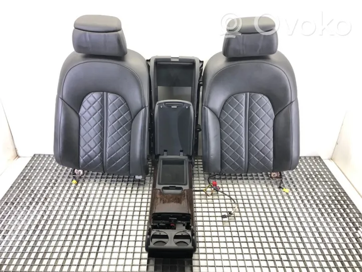 Audi A8 S8 D4 4H Kanapa tylna / Fotel drugiego rzędu 
