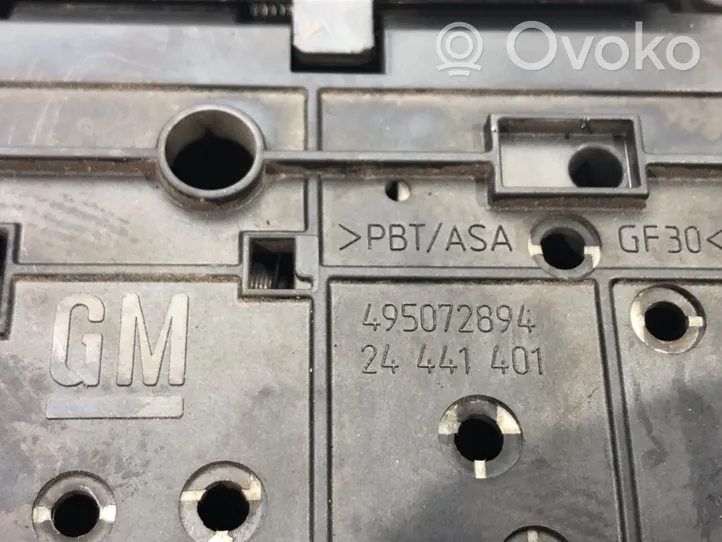 Opel Signum Zamek tylnej klapy bagażnika 24441401