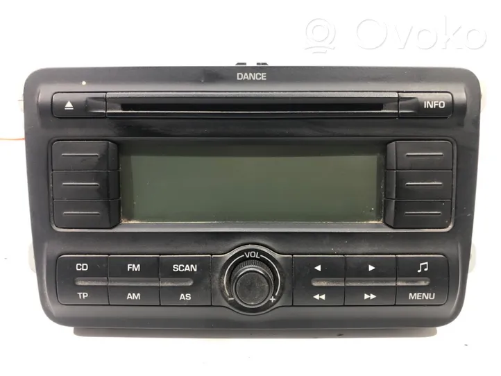 Skoda Fabia Mk1 (6Y) Panel / Radioodtwarzacz CD/DVD/GPS 5J0035161A