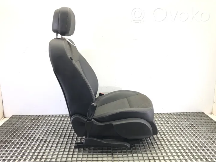 Opel Astra J Front passenger seat 