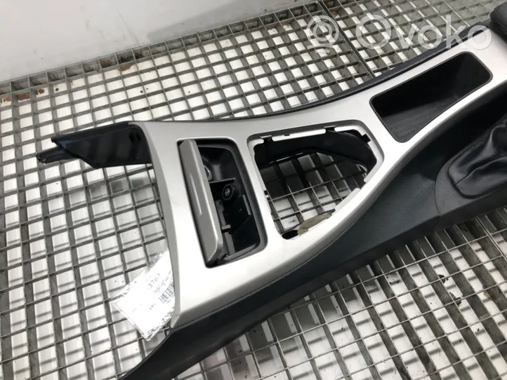 BMW 3 E90 E91 Console centrale 