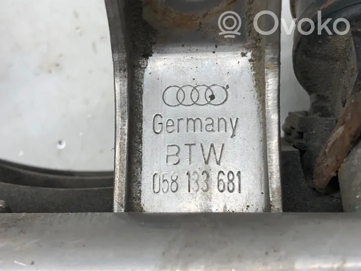 Volkswagen PASSAT B5 Listwa wtryskowa 0280150444