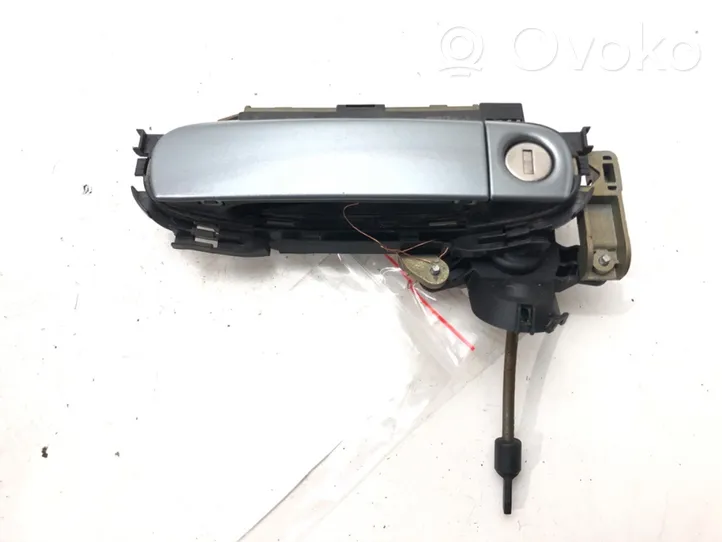 Audi A4 S4 B7 8E 8H Maniglia esterna per portiera anteriore 