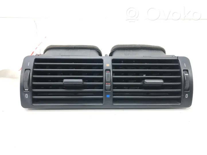 BMW 5 E39 Dashboard side air vent grill/cover trim 8391179